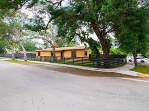 17001 NW 28th Ave, Miami Gardens FL 33056