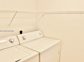 2493 Centergate Dr 204, Miramar FL 33025