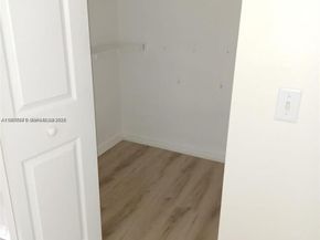 2493 Centergate Dr 204, Miramar FL 33025