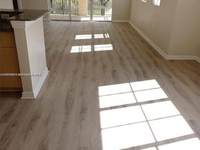 2493 Centergate Dr 204, Miramar FL 33025