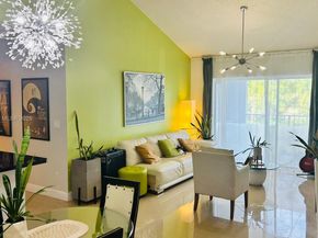 2600 S University Dr 229, Davie FL 33328