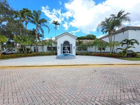 2600 S University Dr 229, Davie FL 33328