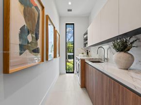 13901 Old Cutler Rd, Palmetto Bay FL 33158