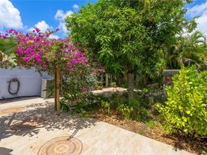 507 NW 42nd St, Miami FL 33127