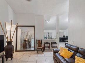 1600 SW 87th Ave, Pembroke Pines FL 33025