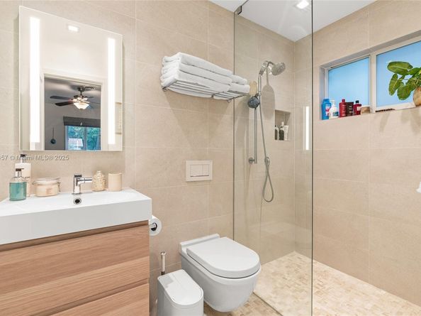 14941 SW 69th Ct, Palmetto Bay FL 33158