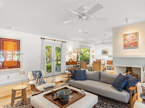 14941 SW 69th Ct, Palmetto Bay FL 33158