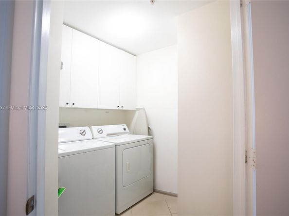 1945 S Ocean Dr 1108, Hallandale Beach FL 33009