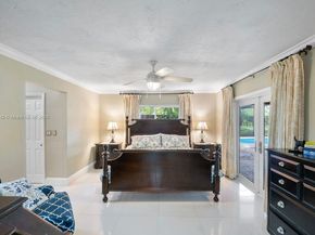 8740 SW 183rd Ter, Palmetto Bay FL 33157