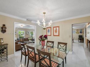 8740 SW 183rd Ter, Palmetto Bay FL 33157