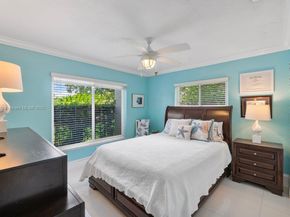 8740 SW 183rd Ter, Palmetto Bay FL 33157