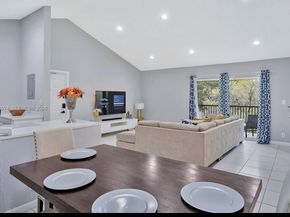 3001 N Oakland Forest Dr 301, Oakland Park FL 33309