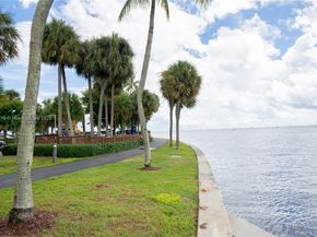 3 Grove Isle Dr C308, Miami FL 33133