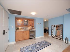 3 Grove Isle Dr C308, Miami FL 33133