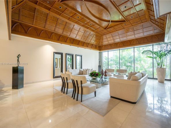 3 Grove Isle Dr C308, Miami FL 33133
