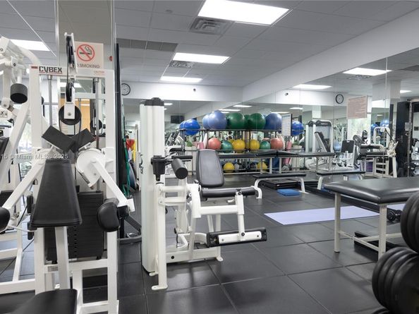 3 Grove Isle Dr C308, Miami FL 33133