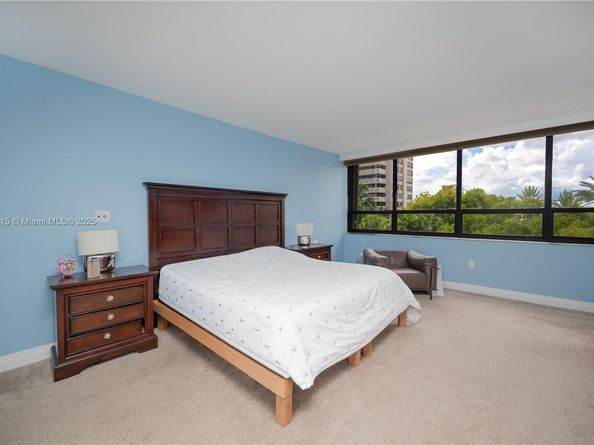 3 Grove Isle Dr C308, Miami FL 33133