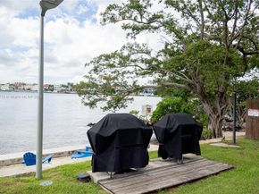 3 Grove Isle Dr C308, Miami FL 33133