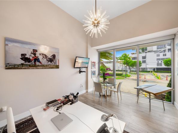 801 S Pointe Drive TH102, Miami Beach FL 33139