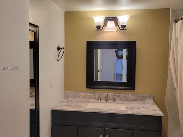 3841 Environ Blvd 230, Lauderhill FL 33319