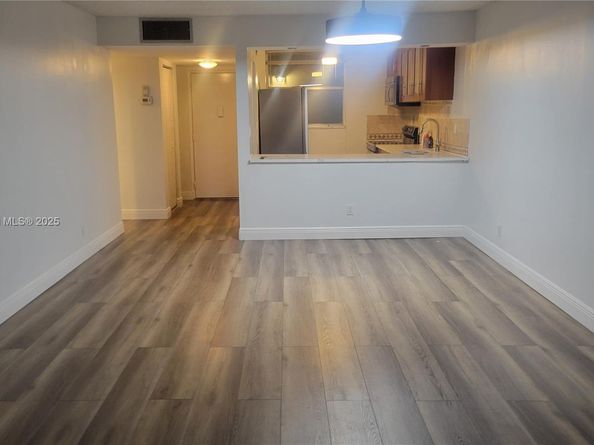 3841 Environ Blvd 230, Lauderhill FL 33319