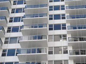 3180 S Ocean Dr 1012, Hallandale Beach FL 33009