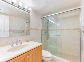 3180 S Ocean Dr 1012, Hallandale Beach FL 33009