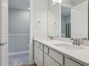 8367 NW 7th Pl 0, Plantation FL 33324