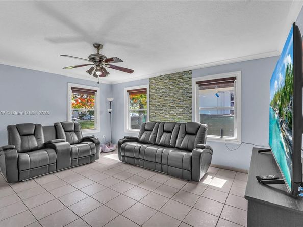 12217 SW 203rd Ter, Miami FL 33177