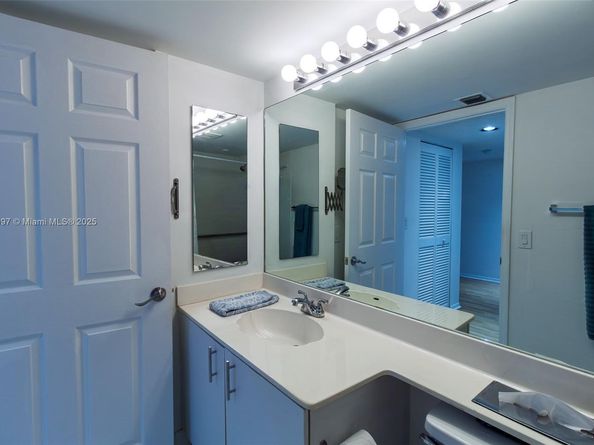 7788 Trent Dr 311, Tamarac FL 33321