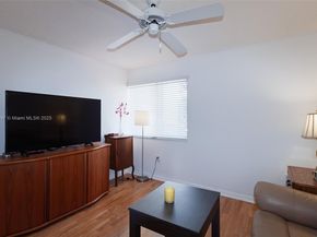 7788 Trent Dr 311, Tamarac FL 33321