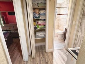 36 Miami Gardens Rd, West Park FL 33023