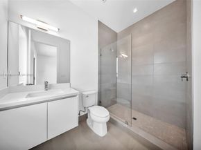 16740 N Botaniko Dr N, Weston FL 33326