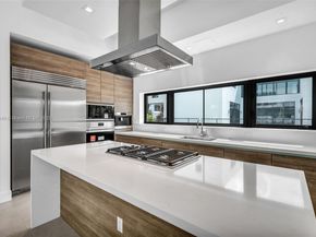 16740 N Botaniko Dr N, Weston FL 33326