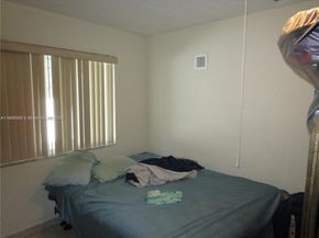 Undisclosed Address #A11906568, North Miami FL 33168