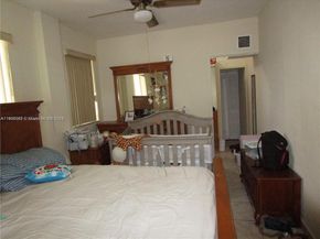 Undisclosed Address #A11906568, North Miami FL 33168