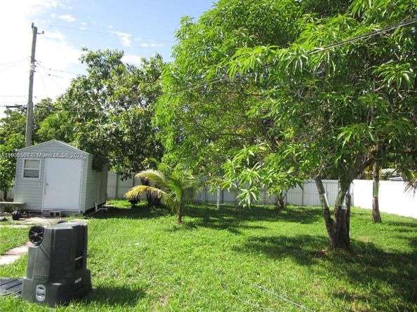 Undisclosed Address #A11906568, North Miami FL 33168