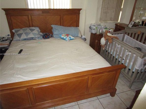 Undisclosed Address #A11906568, North Miami FL 33168