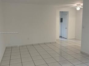 8040 Tatum Waterway Dr 3, Miami Beach FL 33141