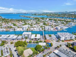 8040 Tatum Waterway Dr 3, Miami Beach FL 33141