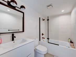 17500 N Bay Rd S405, Sunny Isles Beach FL 33160