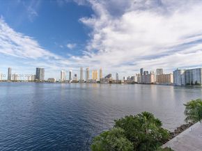 3000 Island Blvd 2802, Aventura FL 33160