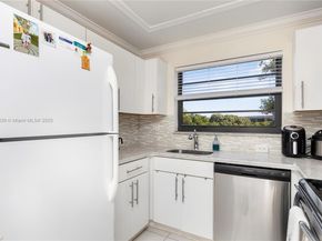 1100 Colony Point Cir 414, Pembroke Pines FL 33026