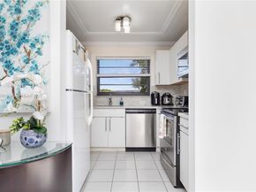 1100 Colony Point Cir 414, Pembroke Pines FL 33026