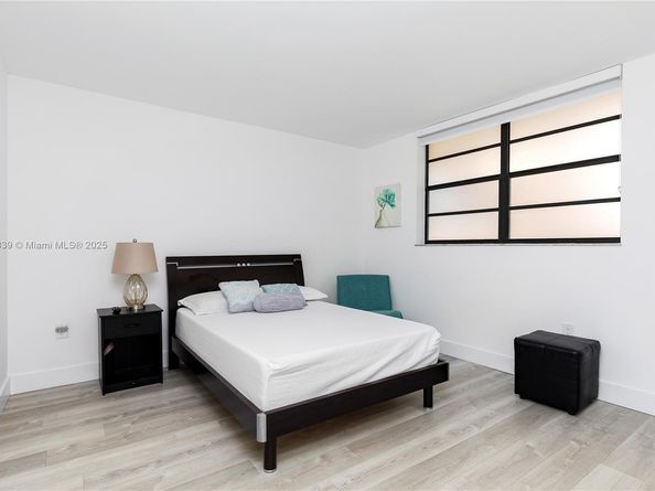 1100 Colony Point Cir 414, Pembroke Pines FL 33026