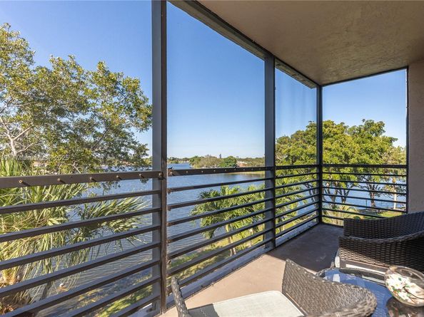 1100 Colony Point Cir 414, Pembroke Pines FL 33026