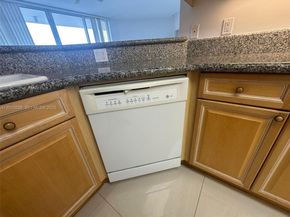 6001 N Ocean Dr 503, Hollywood FL 33019