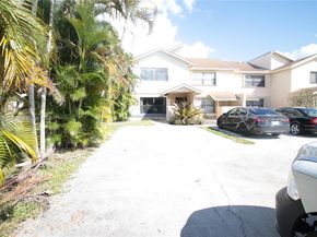 1602 Montauk Dr, Wellington FL 33414
