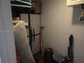 1602 Montauk Dr, Wellington FL 33414