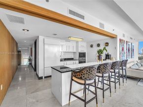 465 Brickell Ave 1001, Miami FL 33131